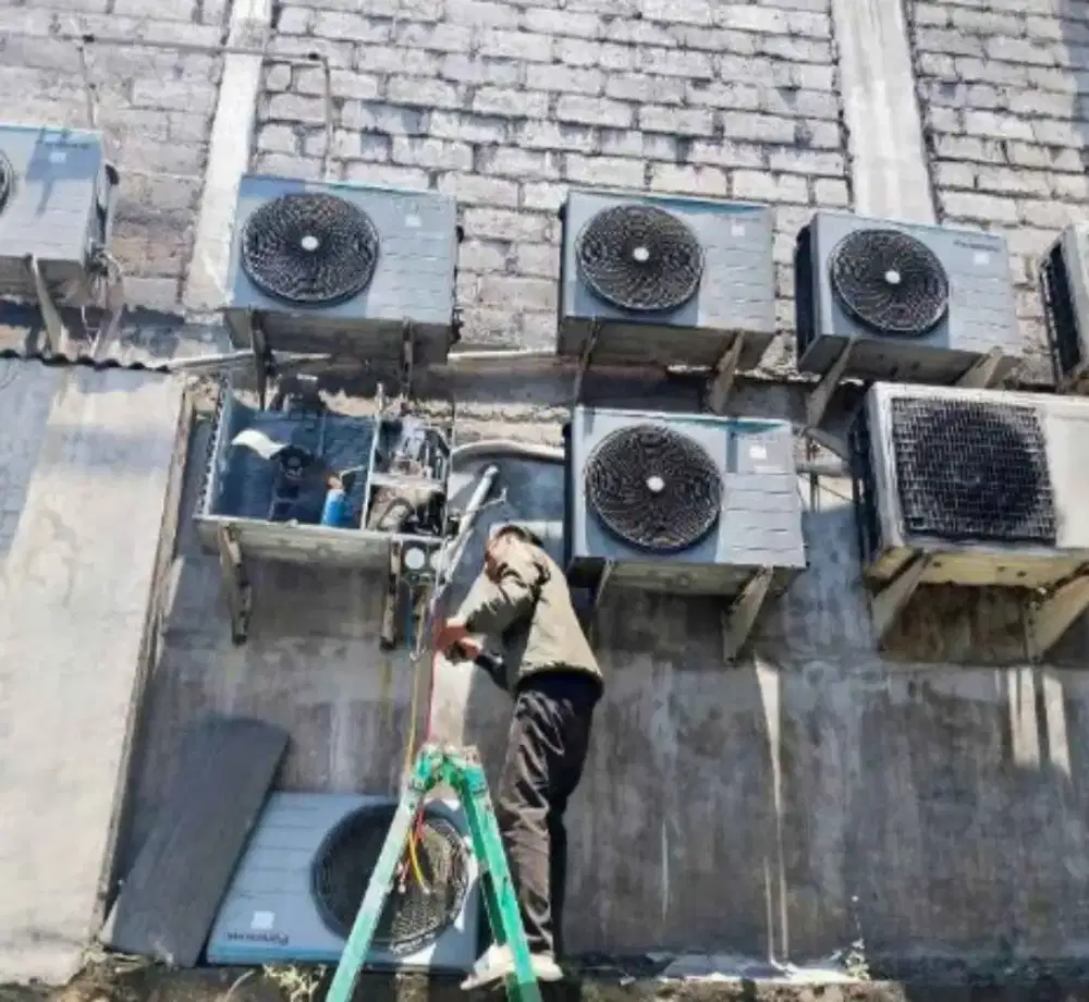 SERVICE AC TIDAK DINGIN, BONGKAR PASANG AC, CUCI AC, TAMBAH FREON DLL