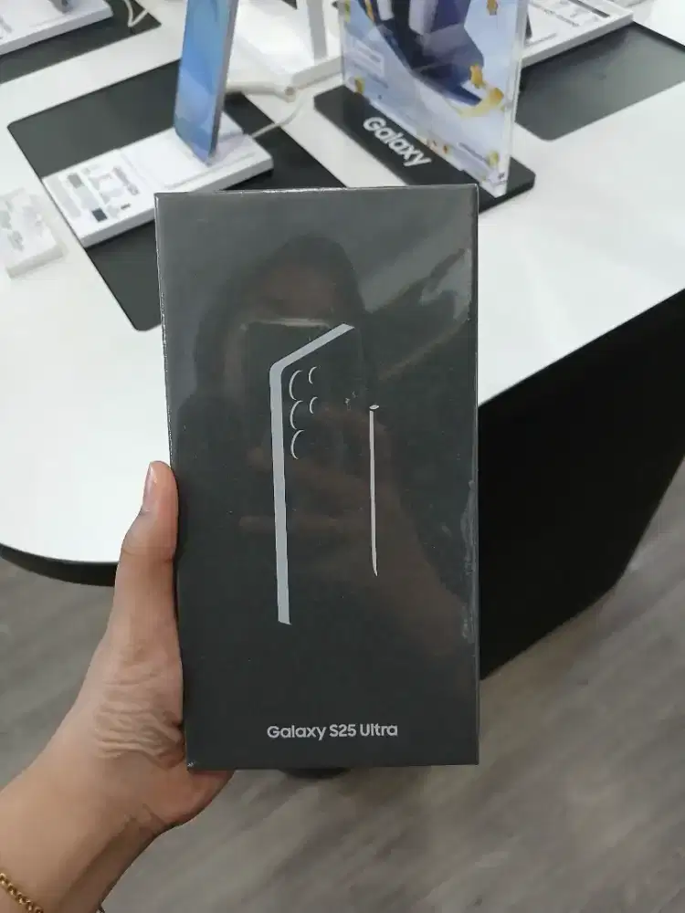 NEW SAMSUNG S25 ULTRA GARANSI RESMI SEIN RAM UPTO 20GB