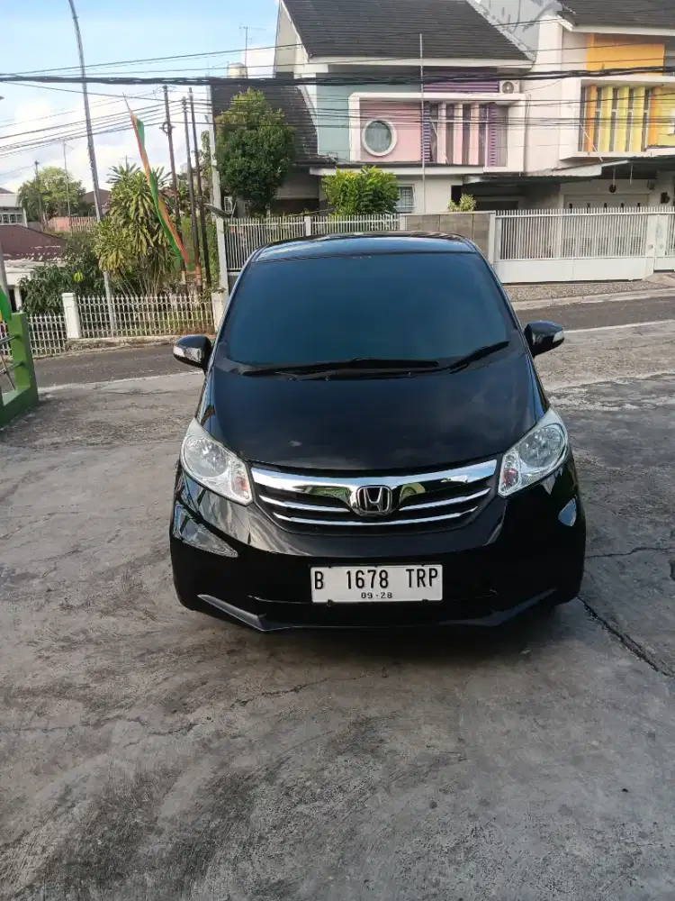 Freed SD 1.5 matic 2013