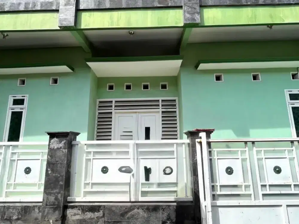 Rumah Candi Lontar Manukan