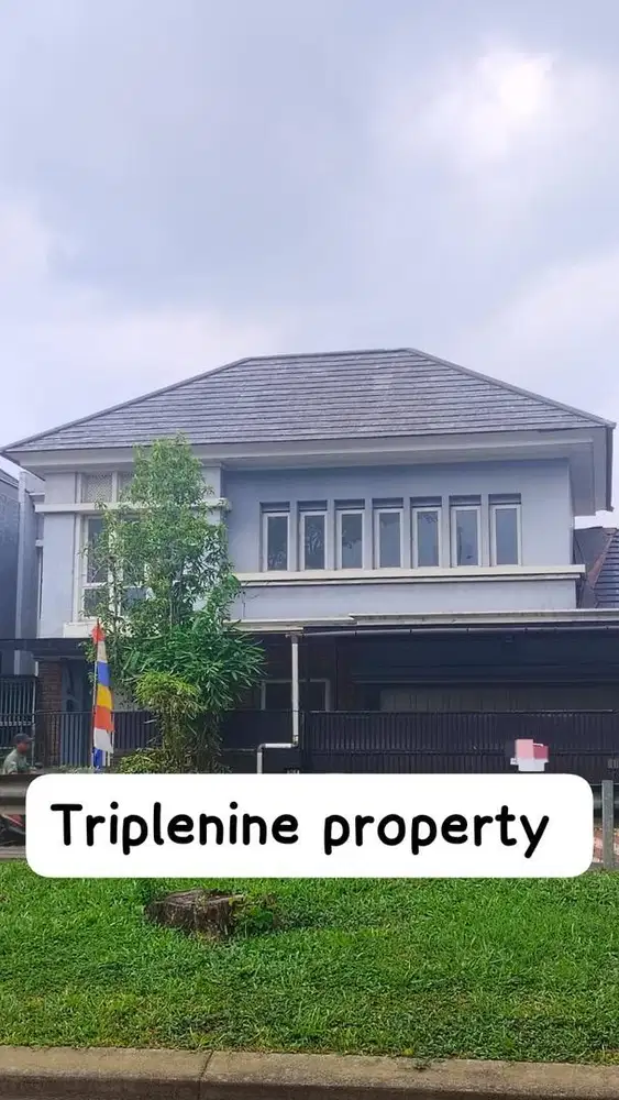 Dijual rumah siap huni di boulevard kota wisata