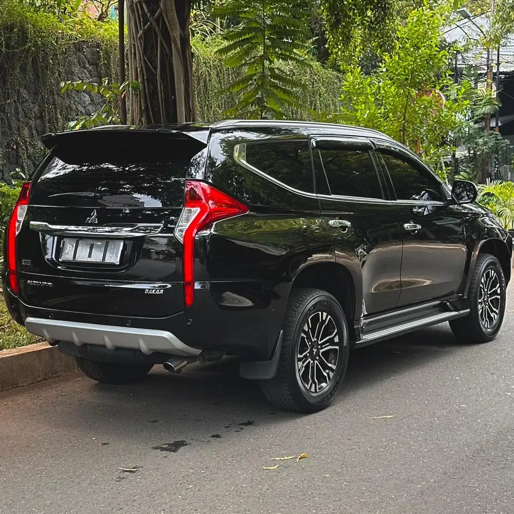 [64RB KM] Mitsubishi Pajero Sport Dakar Rockford Limited 2018 VRZ 2019