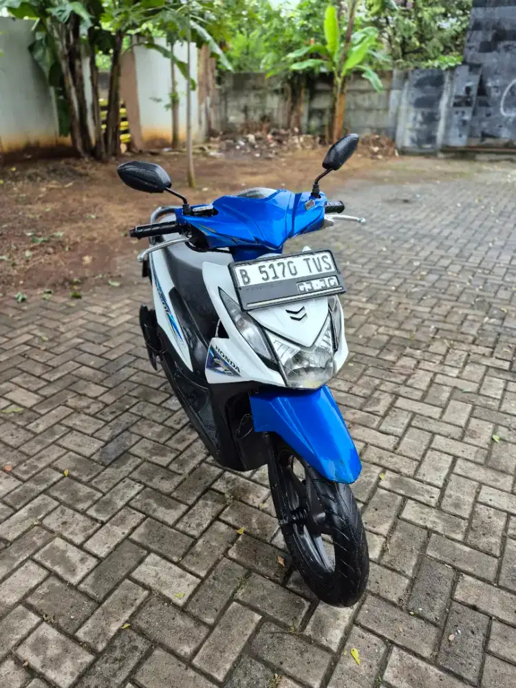 Dijual Honda Beat ISP tahun 2015 pajak hidup