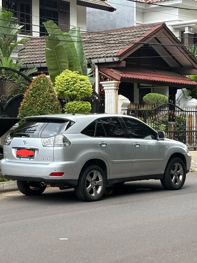Toyota Harrier 2010 Bensin