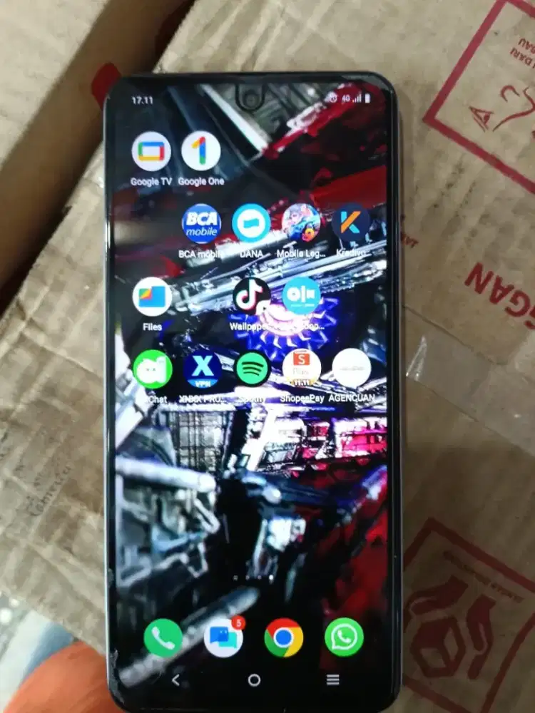 Jual vivo y19s ram 6/128 fullset msh garansi