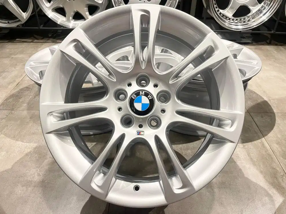 Velg OEM BMW M Sports Style 350M , R-18, Lebar 8-9, Pcd 5x120
