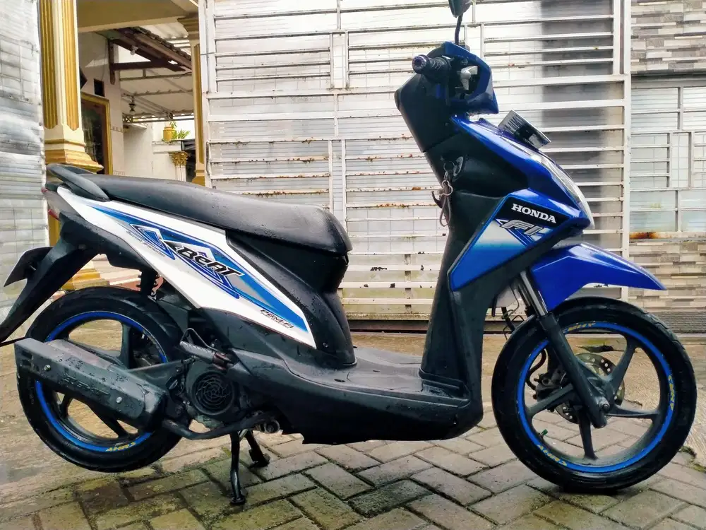 Honda Beat FI lengkap motor sehat walafiat keterangan detail dibawah