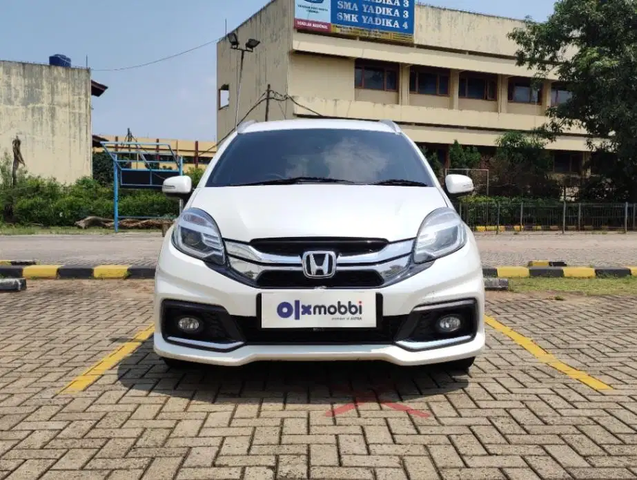 TDP 7,JT Honda Mobilio 1.5 RS Bensin-MT Putih 2015