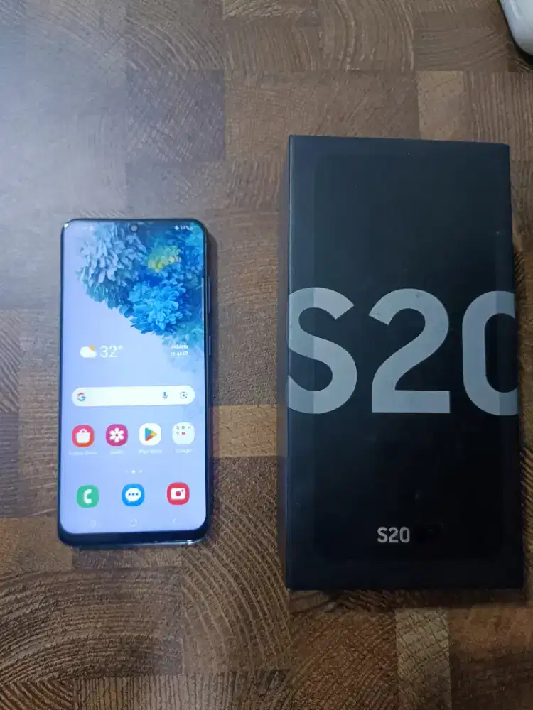 Samsung Galaxy S20 SEIN 8/128 GB