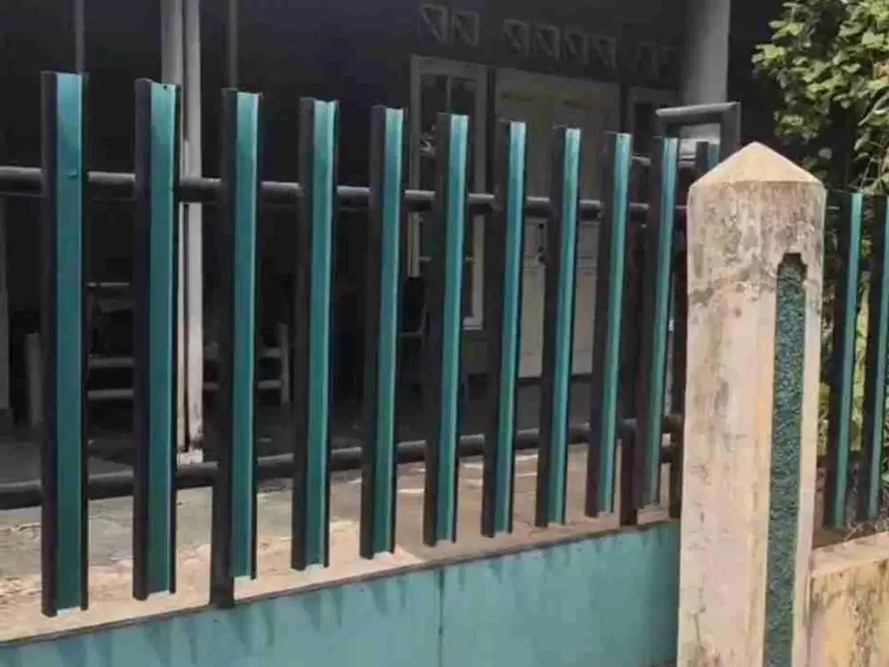 Rumah Murah 325 meter Jual apa adanya Hitung Tanah layak huni Bebas Banjir