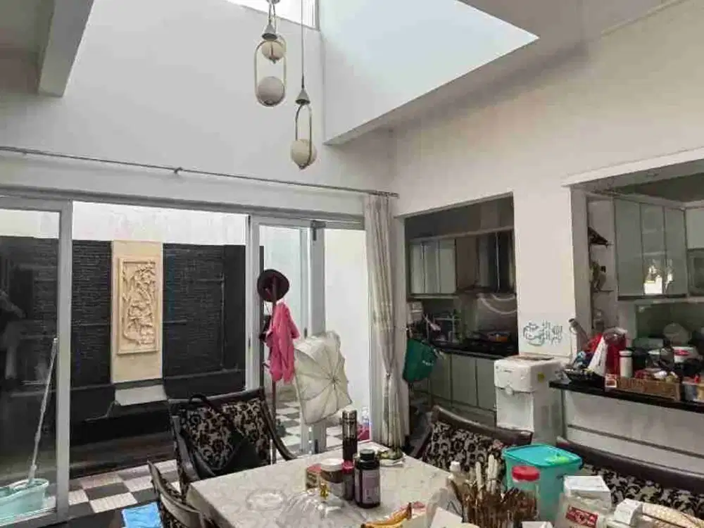 DIJUAL RUMAH MEWAH BAGUS DAN KOKOH DIKOMLEK ELITE BILIMOON DURENSAWIT JAK TIM