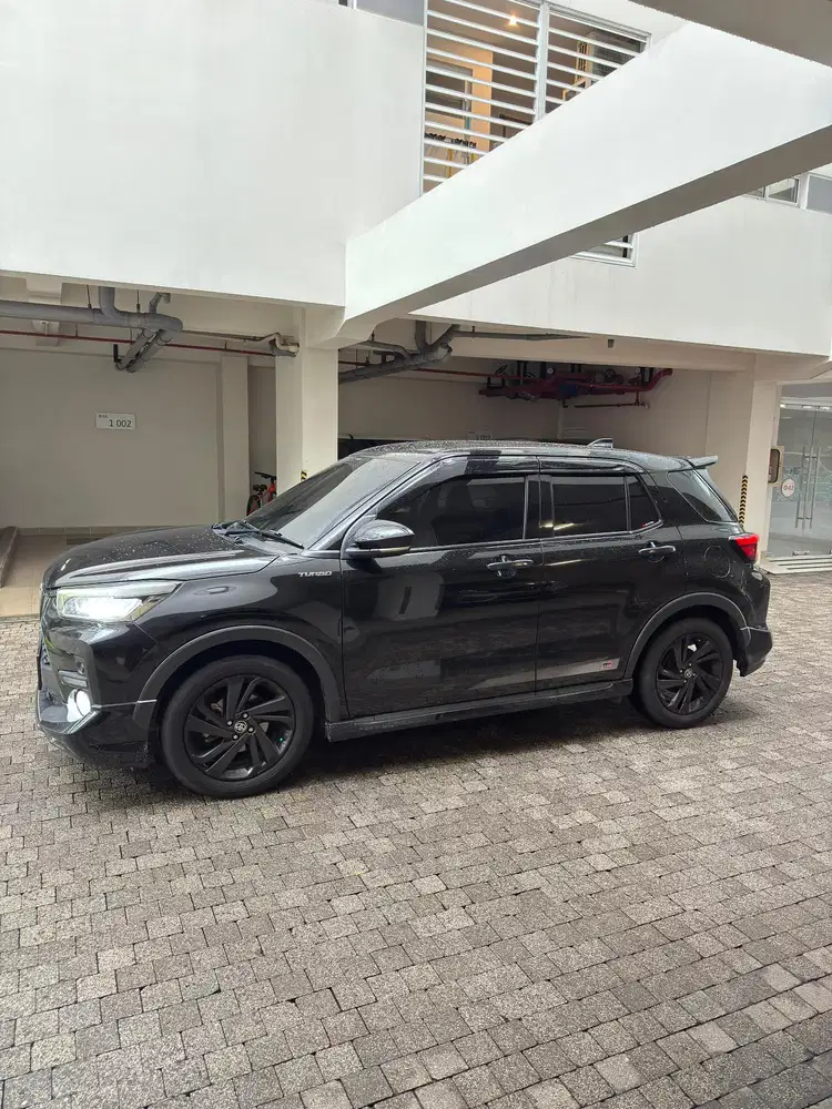 Toyota Raize 2021 Bensin