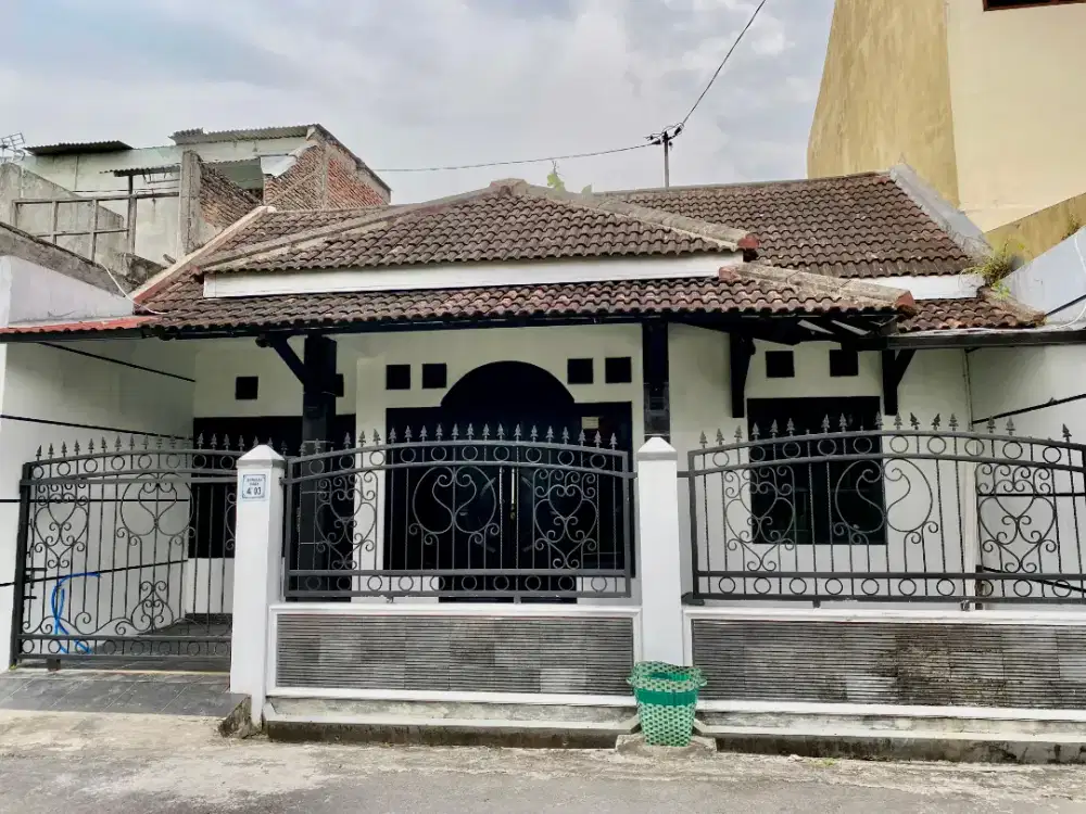 Disewakan Murah Rumah Nyaman Strategis