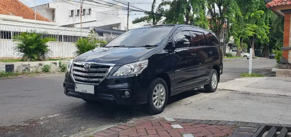 ISTIMEWA! innova V diesel matic 2013! Record! MULUS!