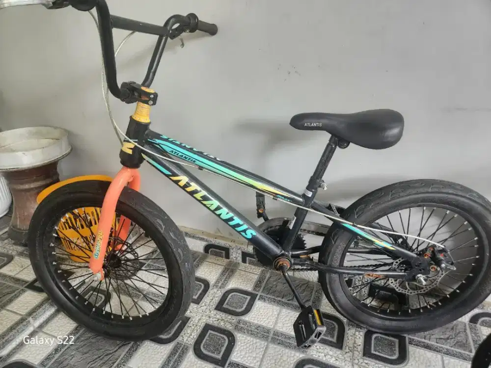Sepeda bmx atlantis