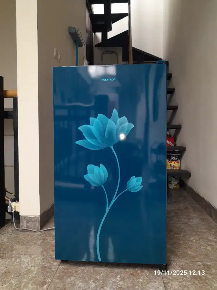 Jual murah kulkas Polytron