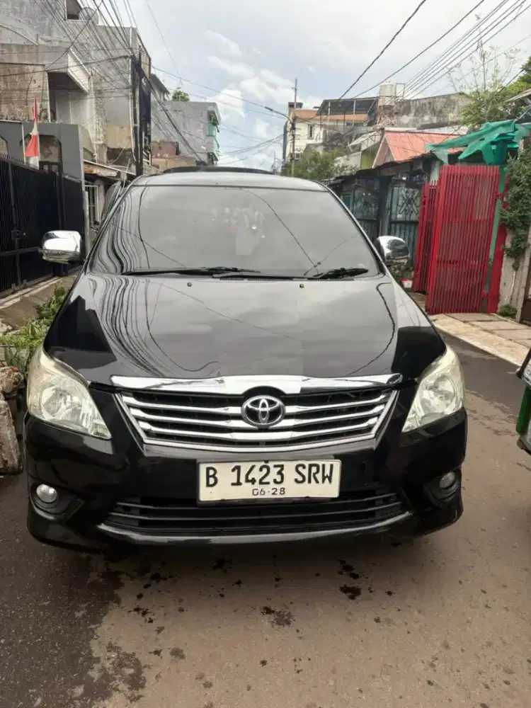 Toyota Innova G automatic 2013