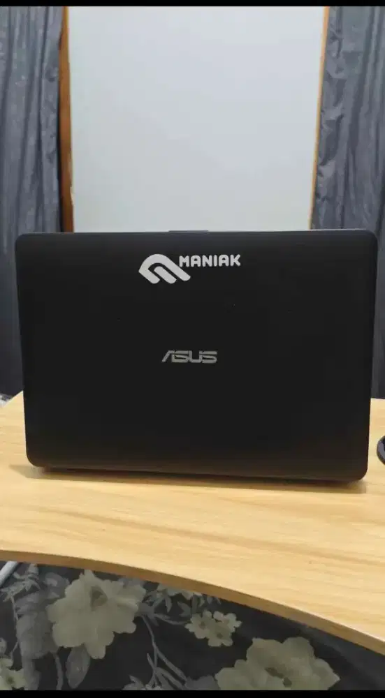 Laptop Asus X441U