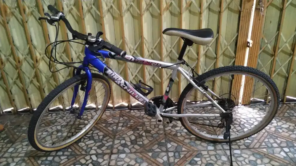 Sepeda mtb genio Leopard