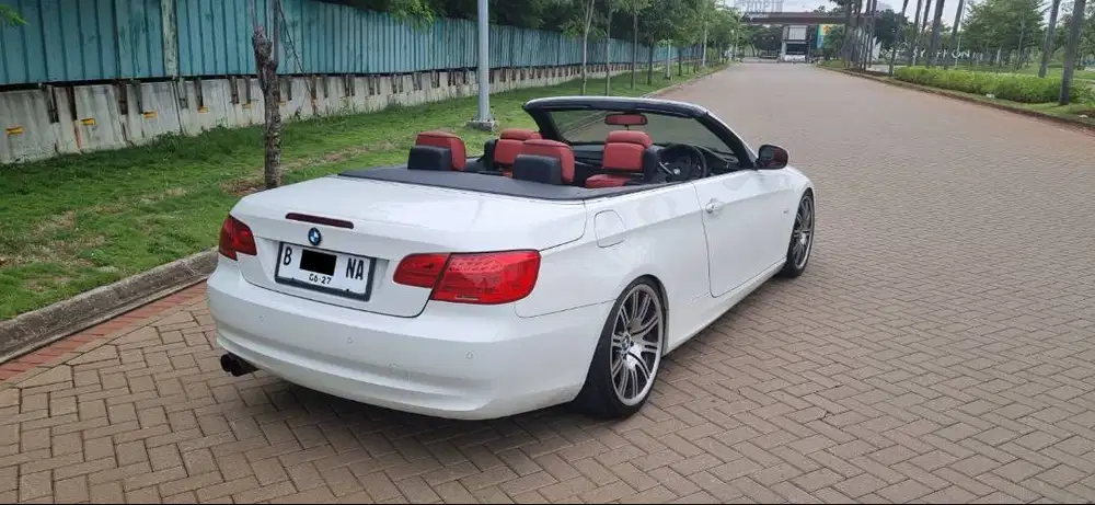 BMW 325i E93 LCI CABRIOLET - CONVERTIBLE 2012 km 33rb