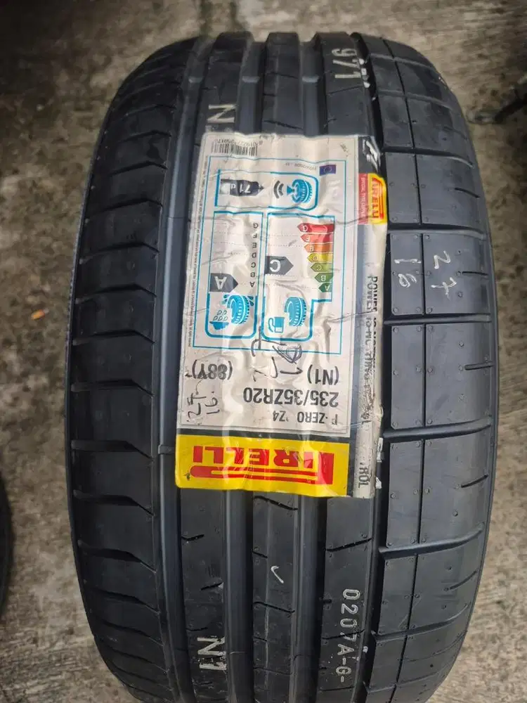Ban baru nos Pirreli pzero PZ4 Mo 235/35 R20 2022..1pcs
