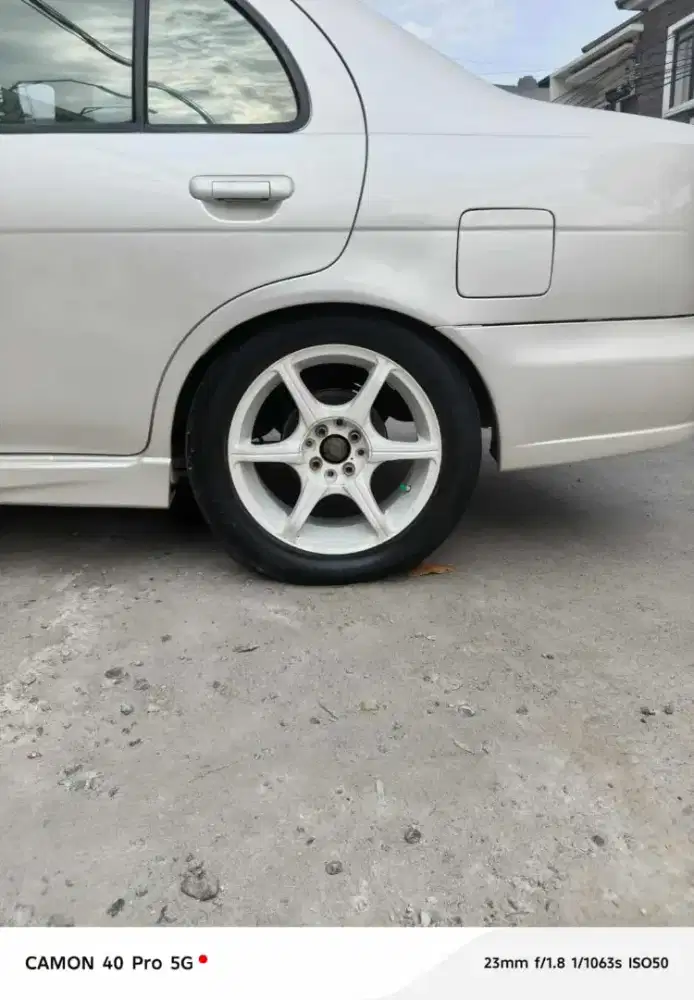 Velg ring 16 4x100 , 4x114 putih