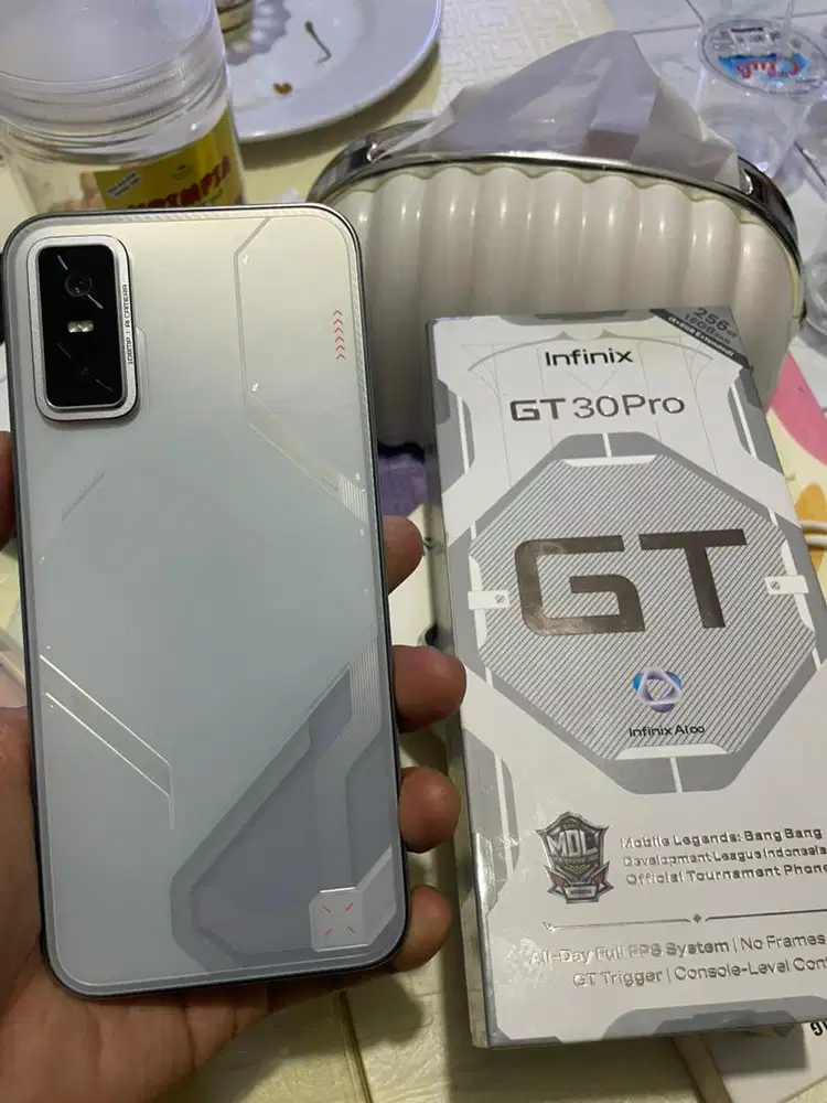 Infinix GT 30 Pro 8/256gb
