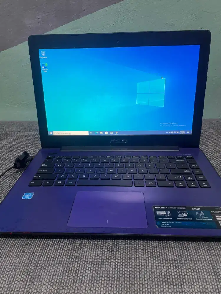 Laptop asus x453m