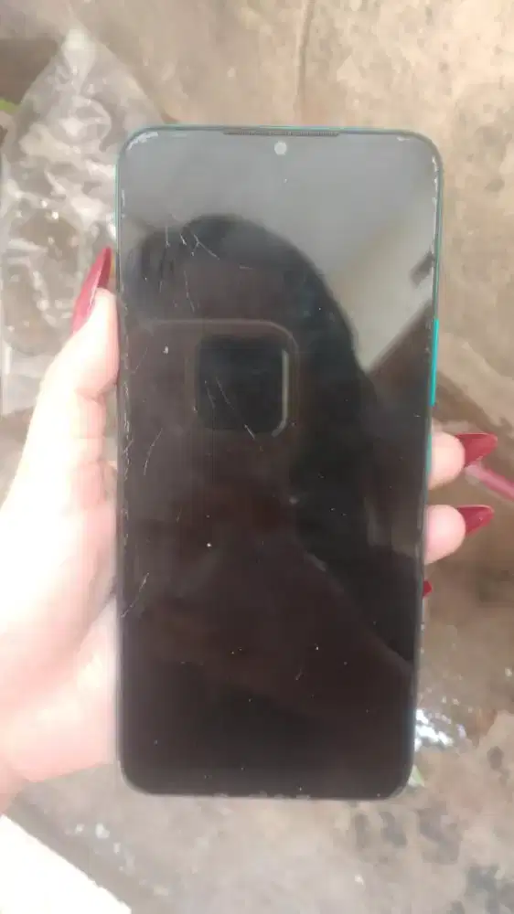 Jual hp infinix ram 2/32 minus retak