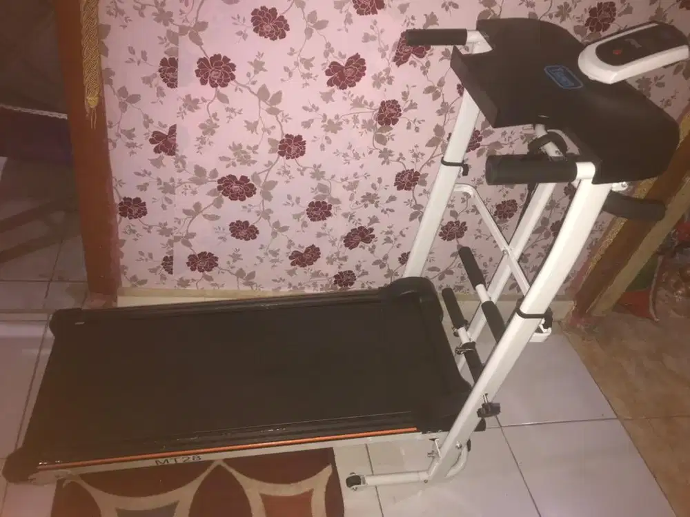 Dijual Alat treadmill manual dan sepeda statis
