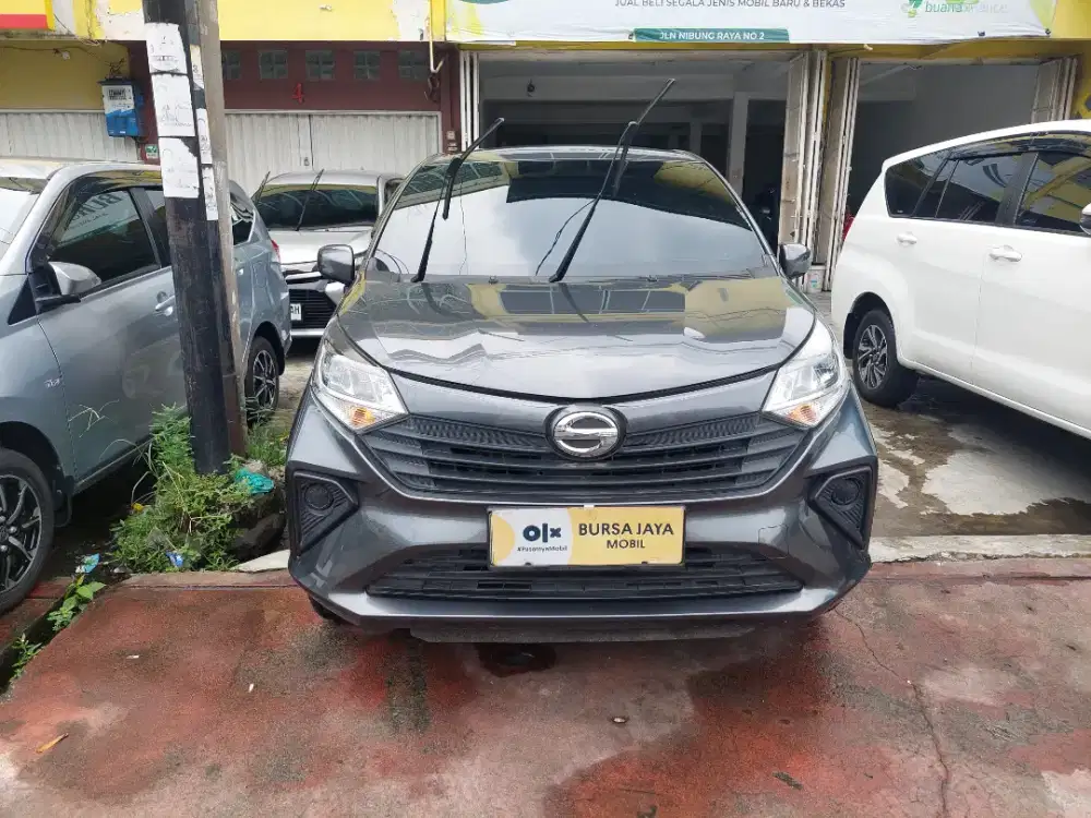 DAIHATSU SIGRA M 1.0 M/T GREY 2024