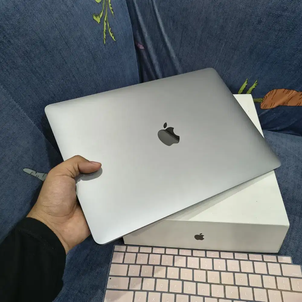 Laptop Macbook M1 Air 2020 8/256 Fullset