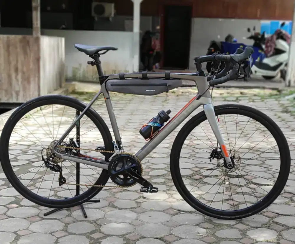 Roadbike Polygon stratos S7