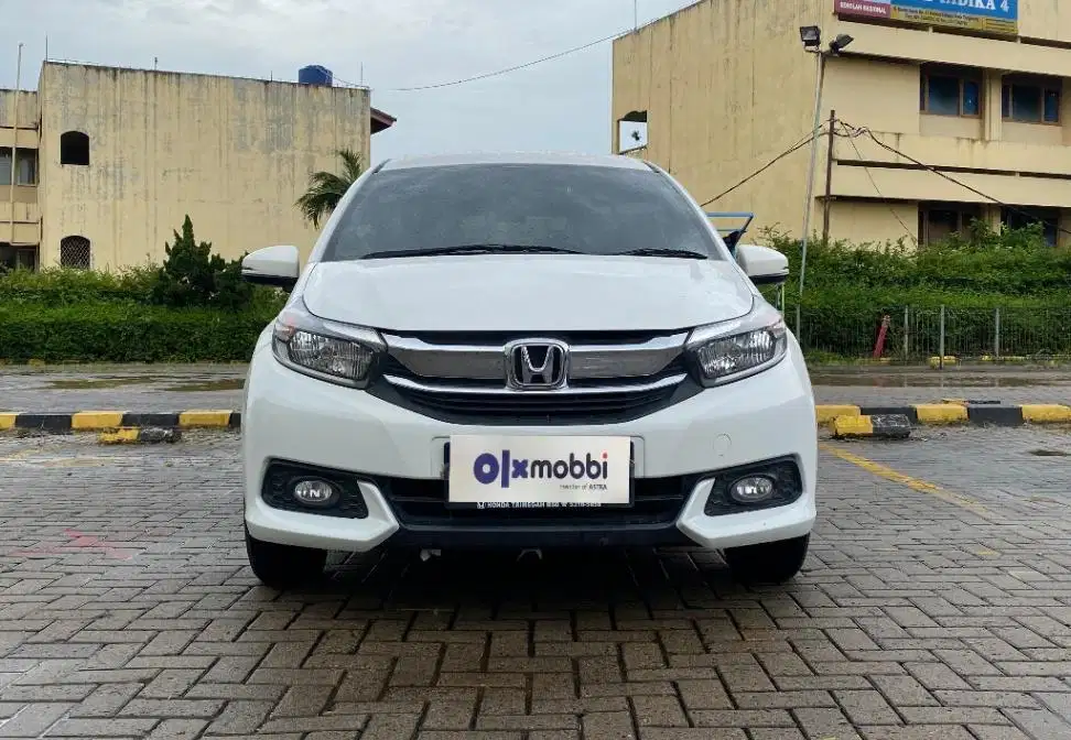 TDP 7,JT Honda Mobilio 1.5 E Bensin-MT Putih 2018