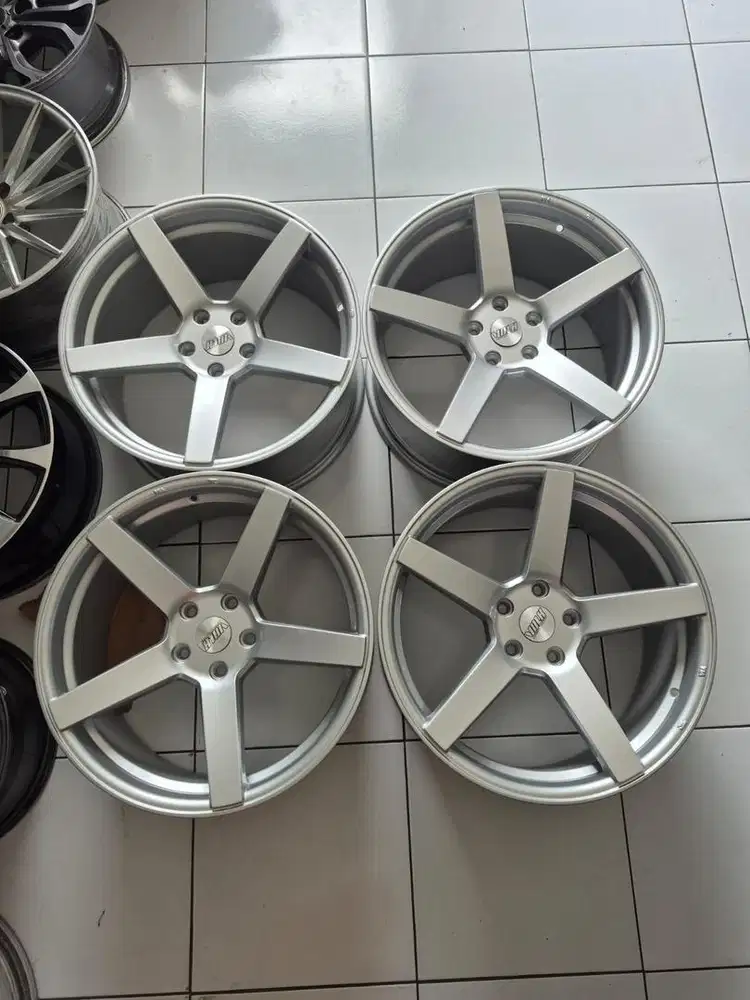 Velg Copotan Bmw X5 rep.Vosen CV3 R20 Pcd 5*120 lebar 9.5 Et45..4pcs