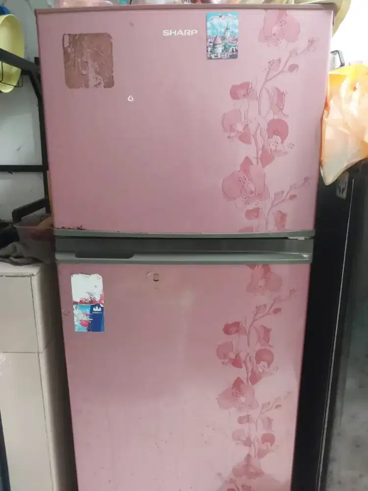 kulkas dan freezer second