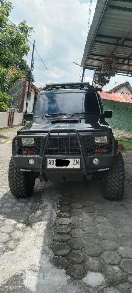 Taft Hi line 4x4 Rp 155.000.000