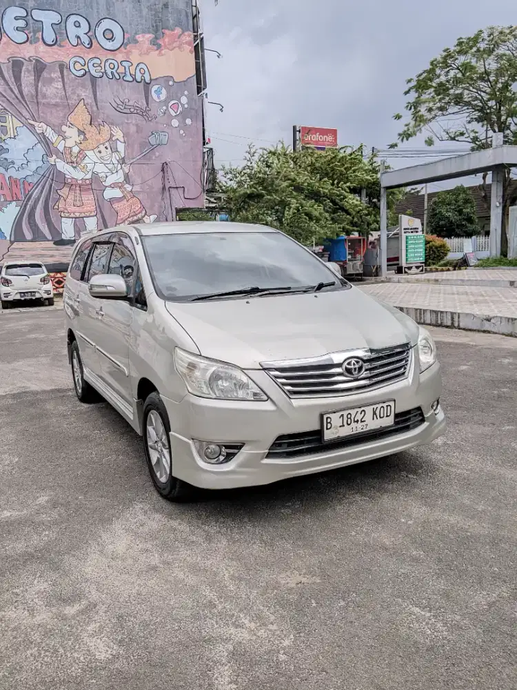 INNOVA G LUXURY CAPTAIN SEAT 2012 MANUAL BENSIN
