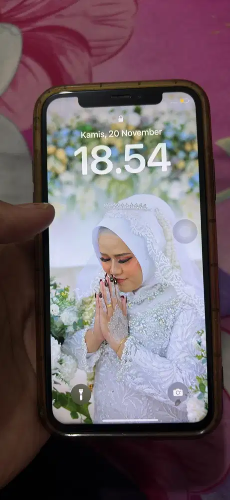 Iphone x 64 gb all oprator