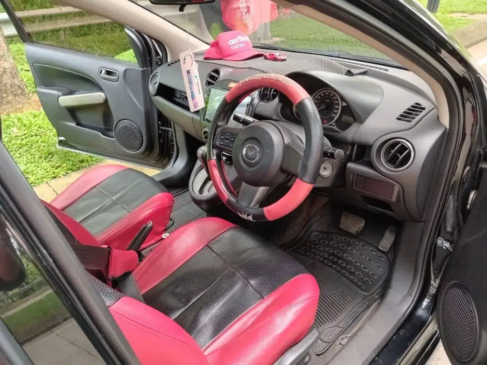 Mazda 2 plat F matic termurah