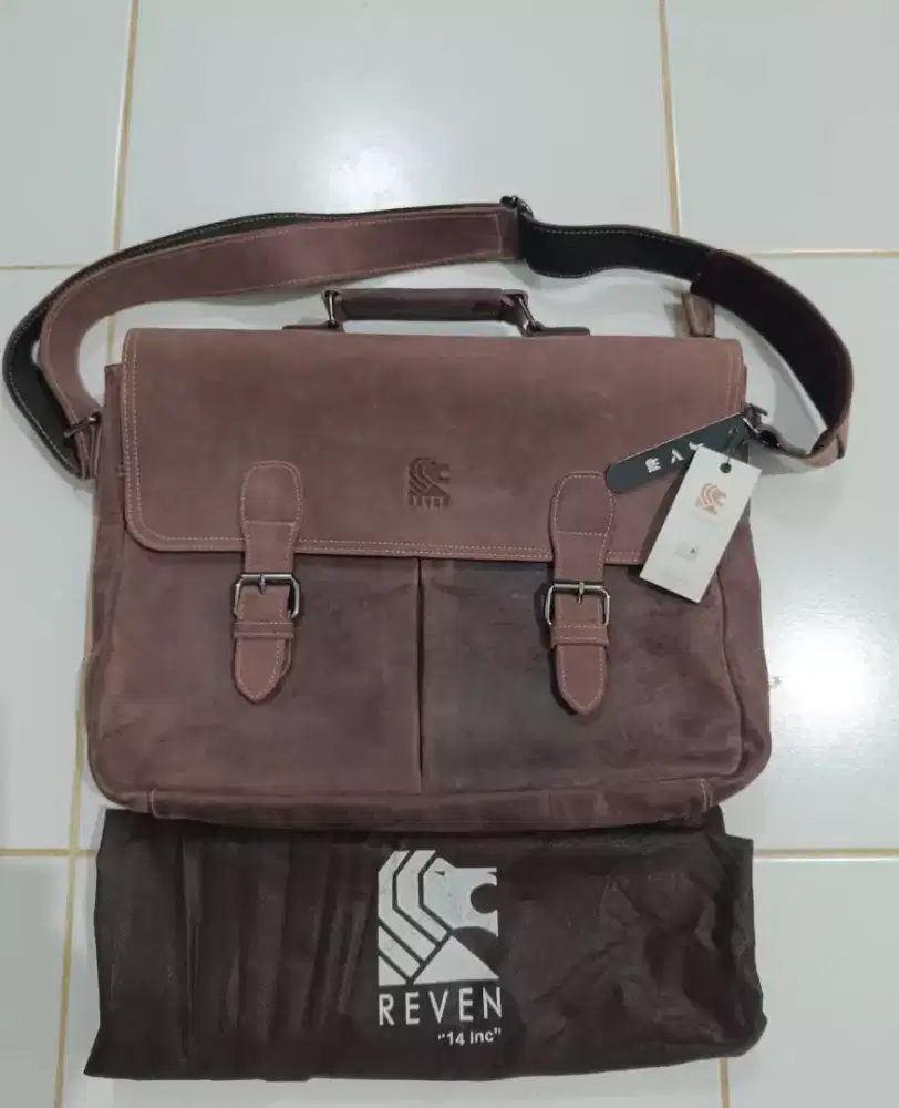 Tas Selempang REVEN Kulit Asli