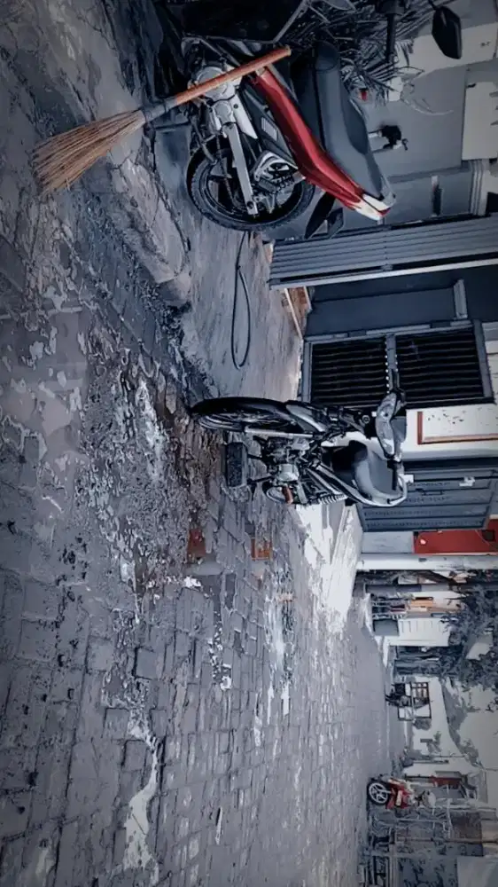 di jual motor Jupiter z thn 2005 , di jual motor ini cocok langsungacc