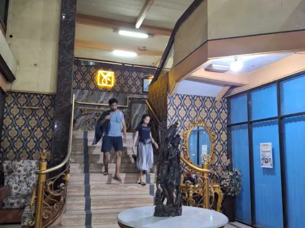 Jual Tempat Usaha Tanah Dan Bangunan di Raya Manyar Surabaya