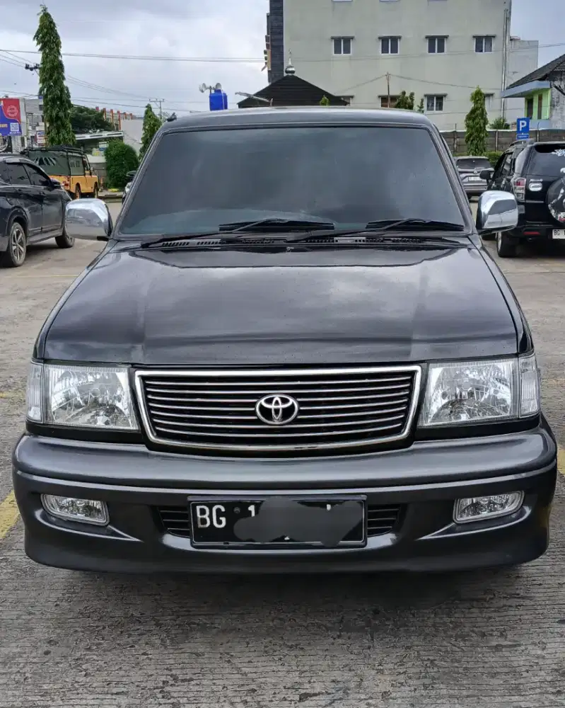 Toyota Kijang Krista