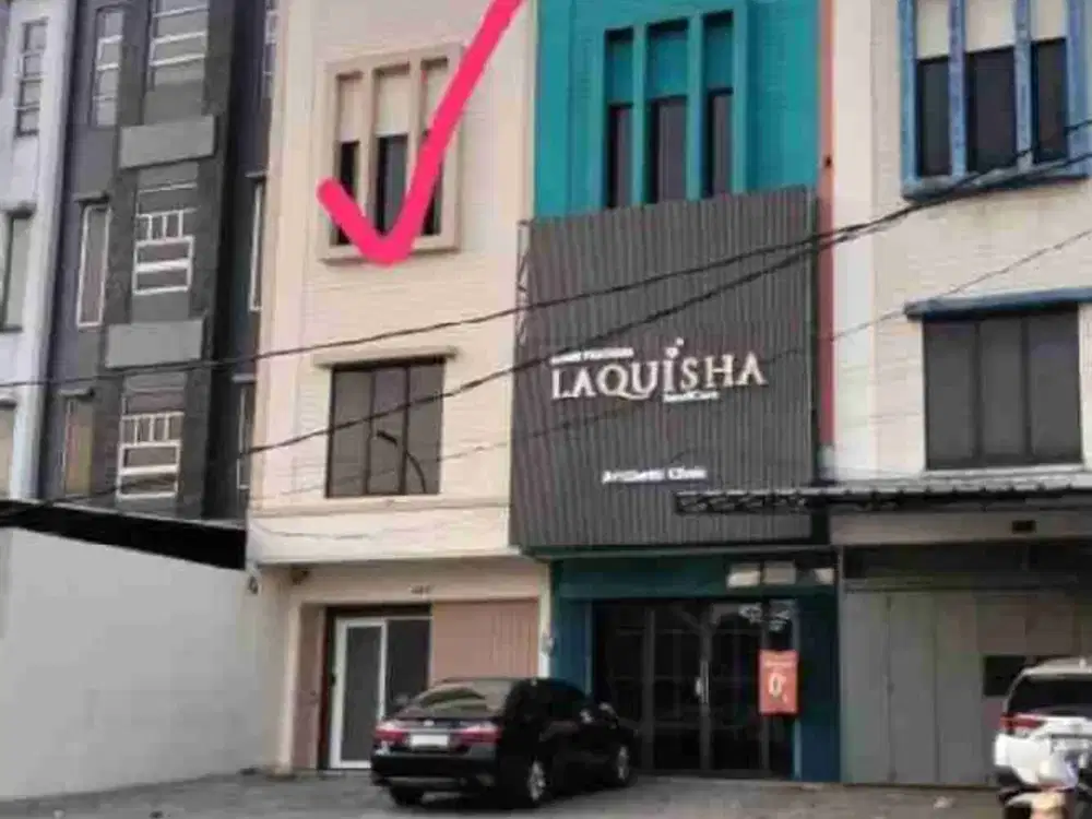 DISEWAKAN RUKO SIAP PAKAI DI JALAN RAYA POS PENGUMEN JAKARTA BARAT