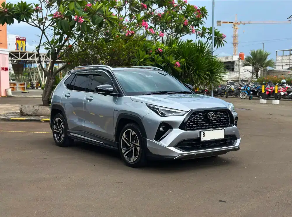 Yaris Cross S GR Hybrid 2023 HV Tss Two Tone New Toyota sport matic