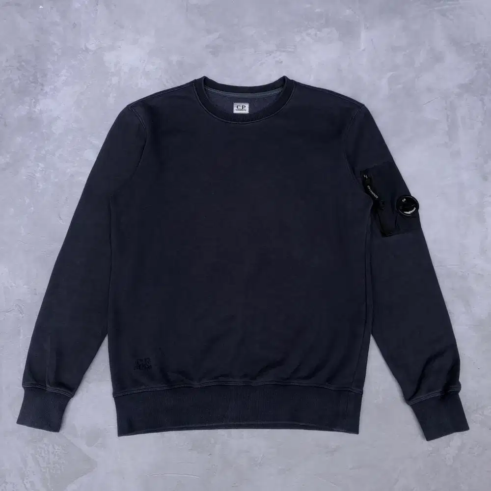 CREWNECK CP COMPANY