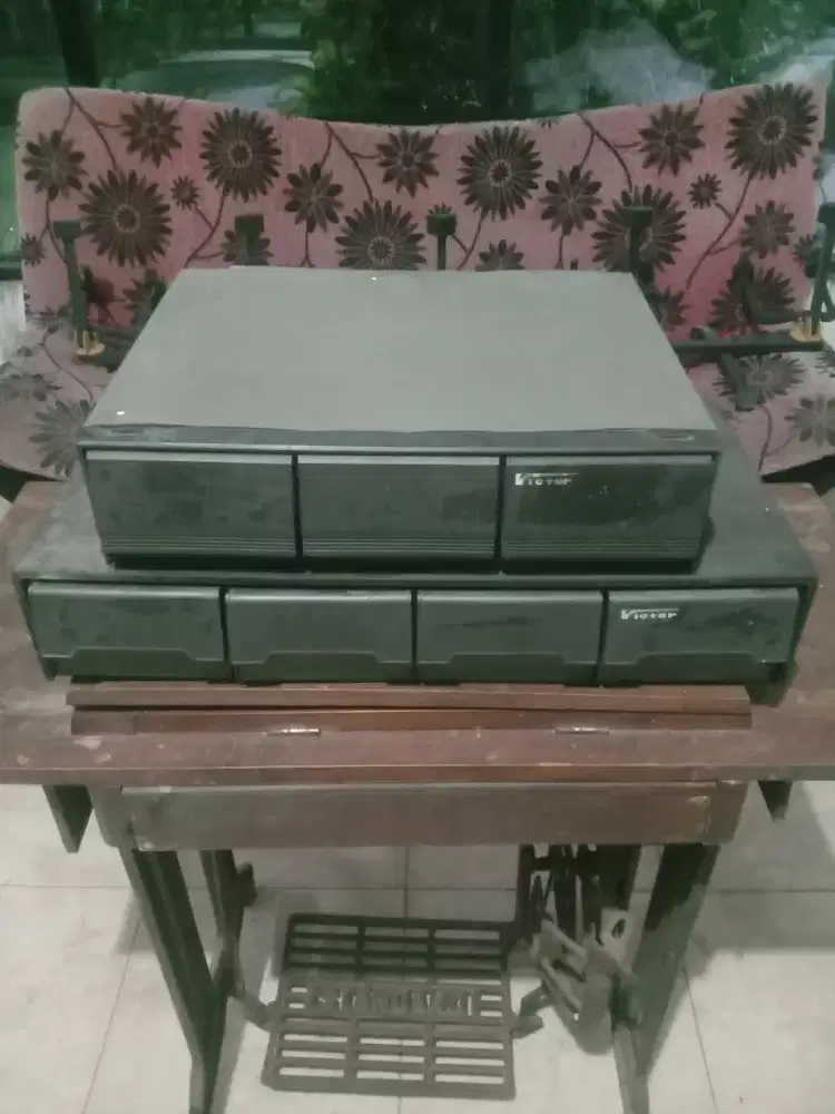 Kaset Pita dan Box (tempat) Kaset