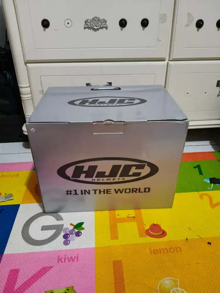 HJC i71 seperti baru , baru pake sekali