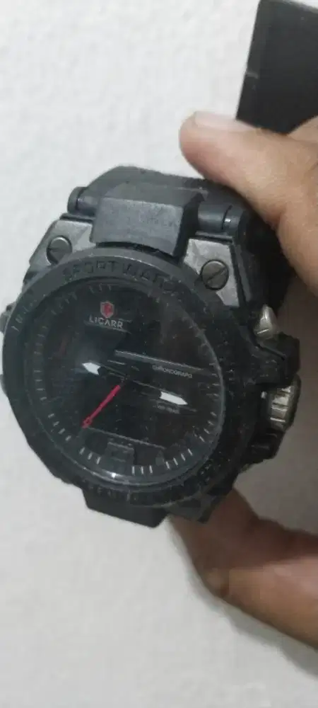 Jam Tangan Licarr